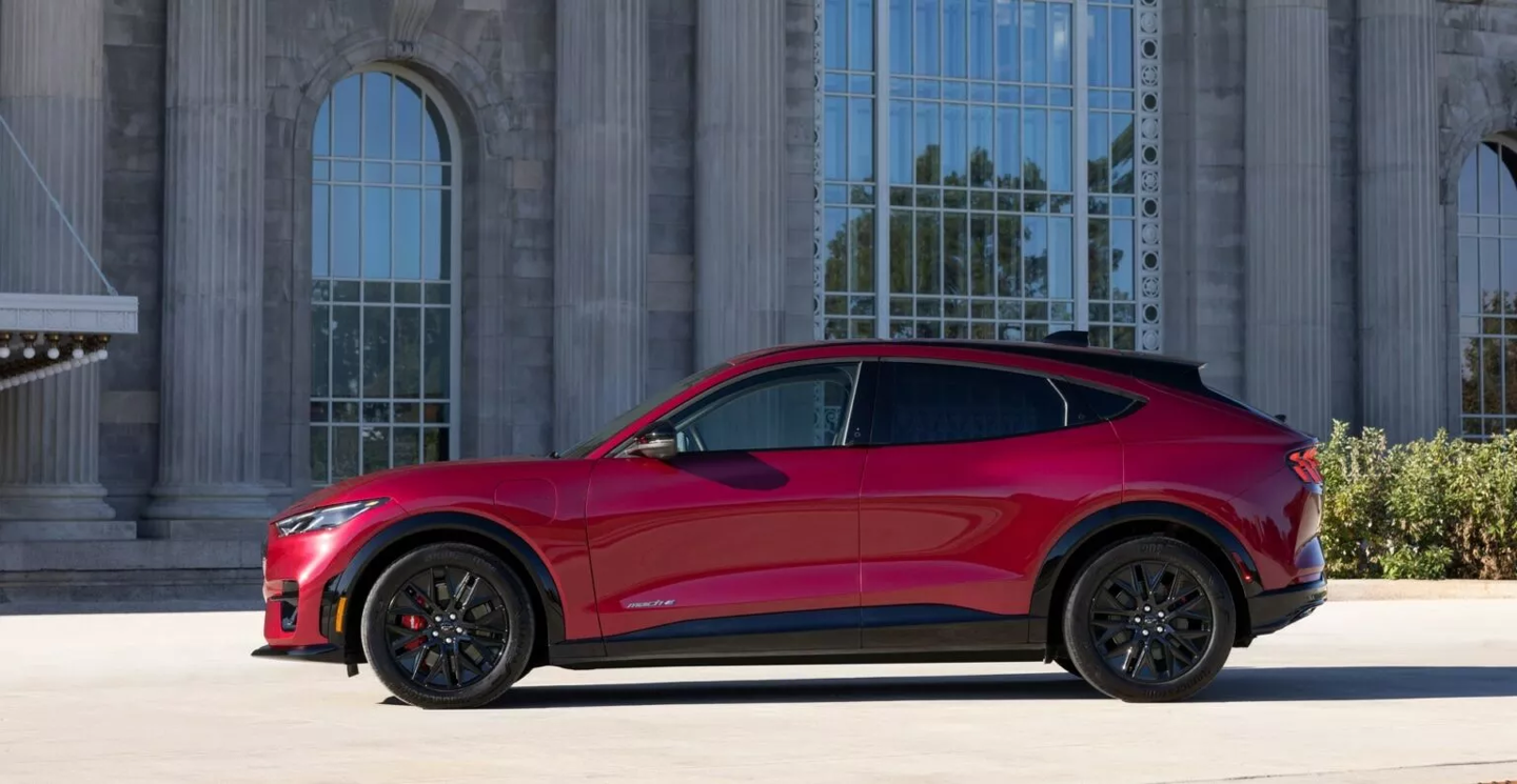 福特海外2026款Mustang推出全新FX外观套件