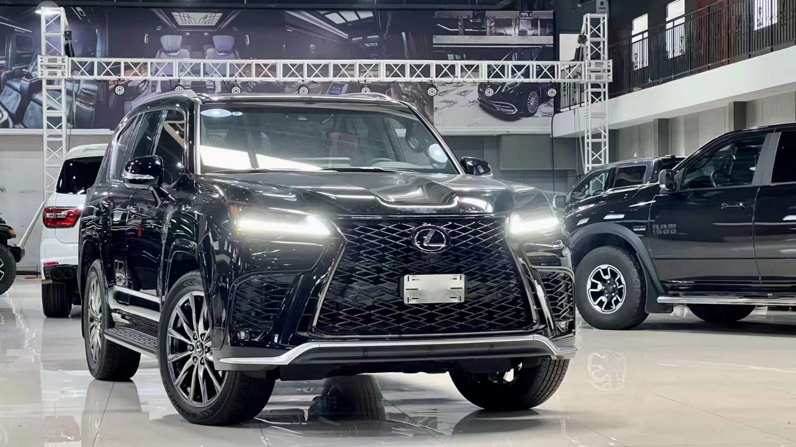 2023款雷克萨斯GX460经典V8 男人的声浪