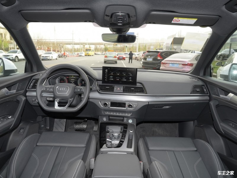 成都奥迪Q5L Sportback降价16.59万 最低仅售28.50万