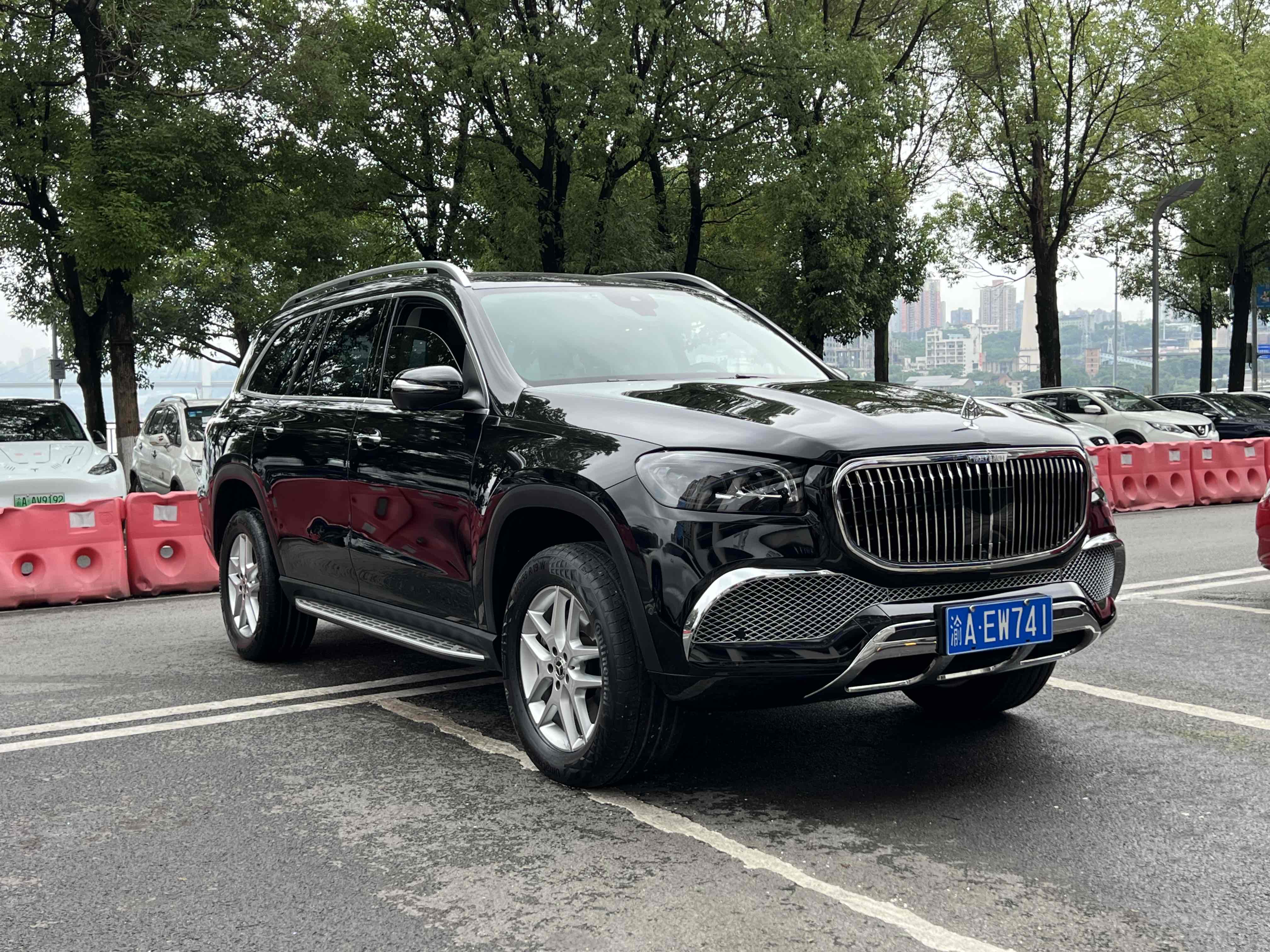 奔驰GLS美版目前售价102万起
