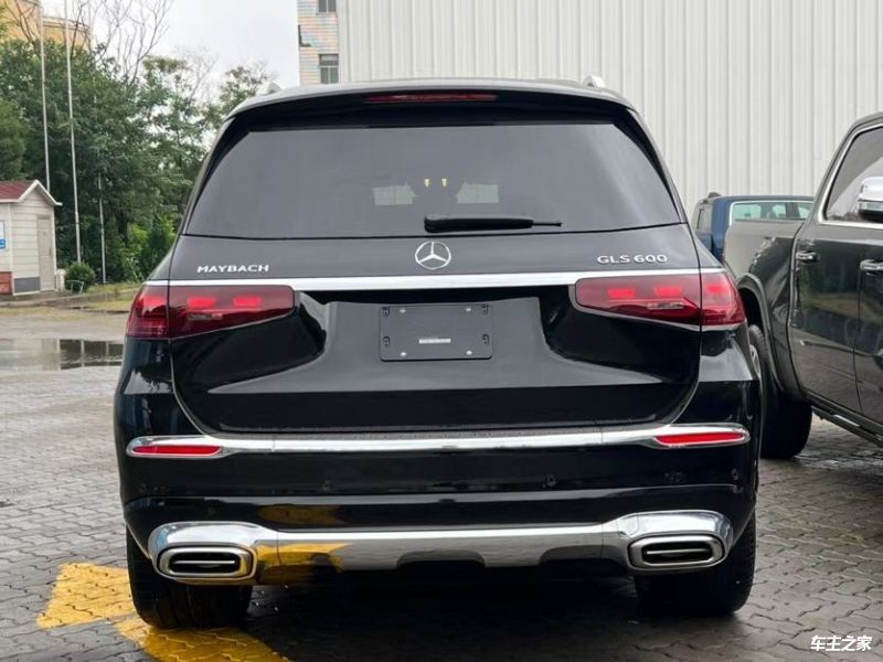 纯进口2024款迈巴赫奔驰GLS600国六现车
