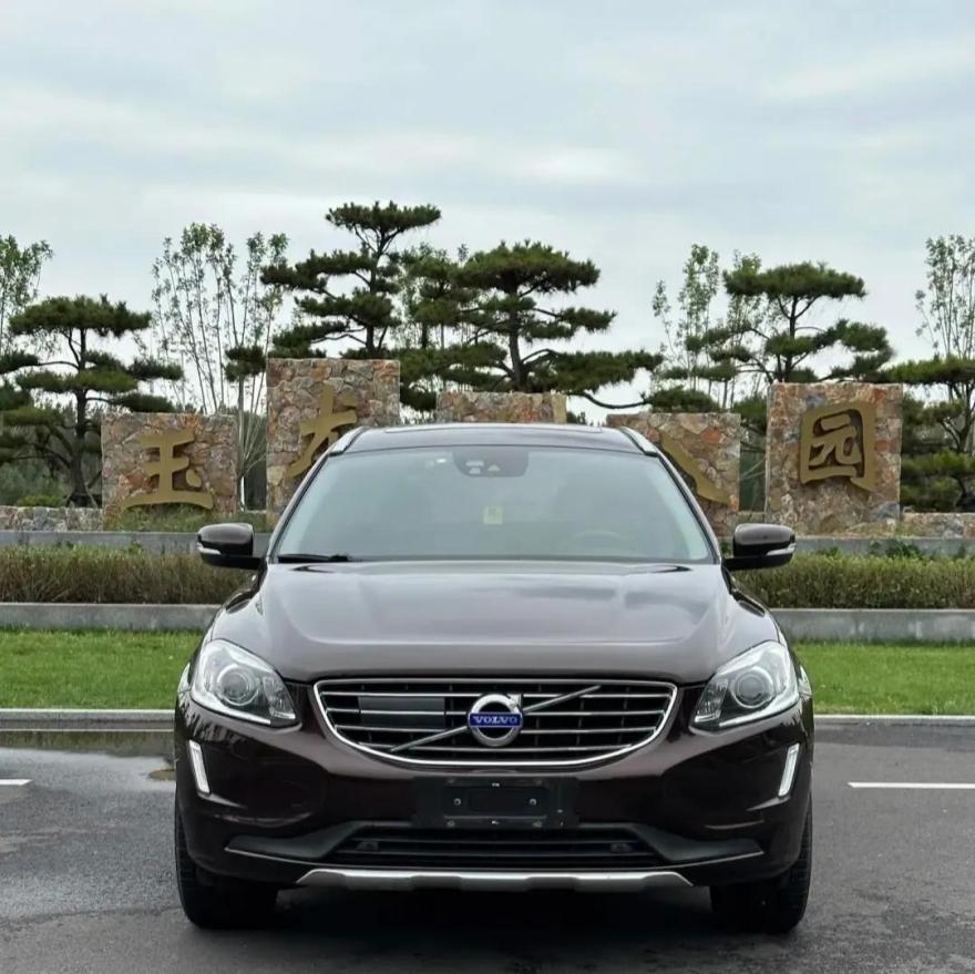 成都沃尔沃XC60报价24.90万起 优惠高达17.99万