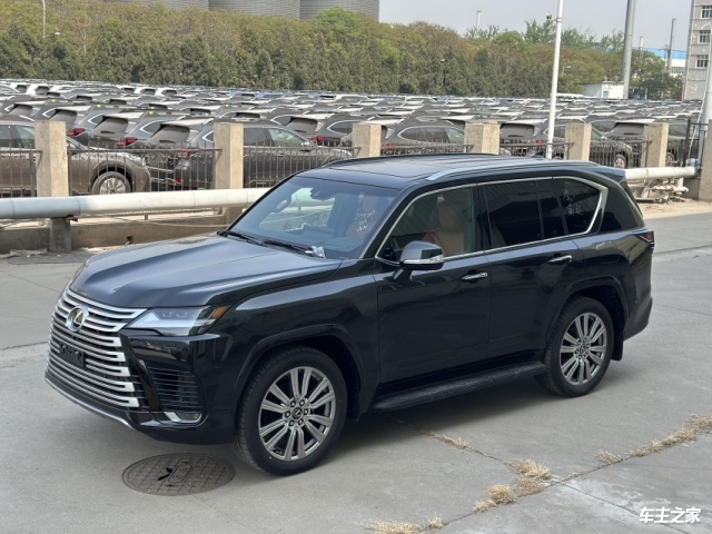 2024款雷克萨斯LX600现车优惠秒杀价