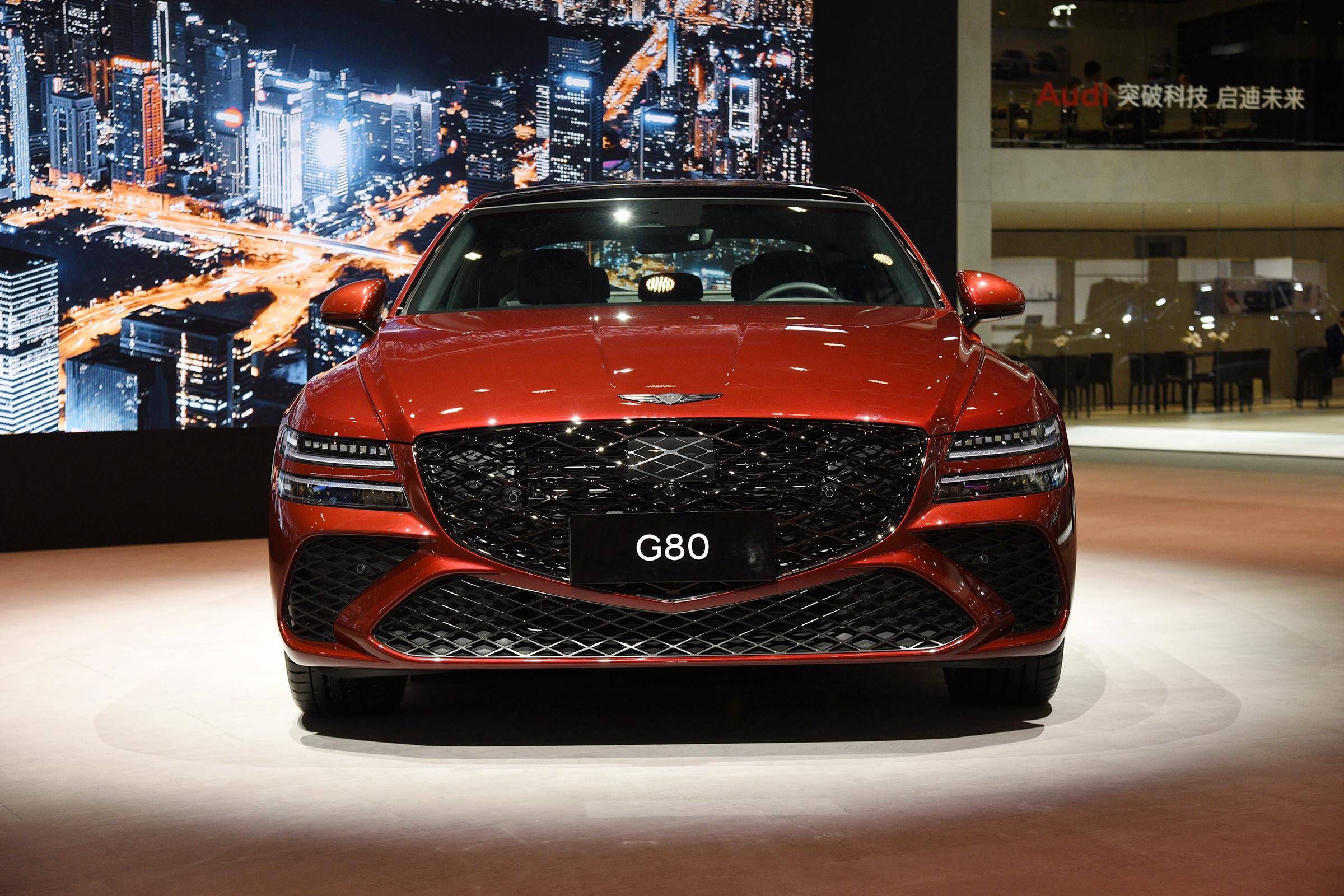 新款捷尼赛思G80上市 31.8万元起售