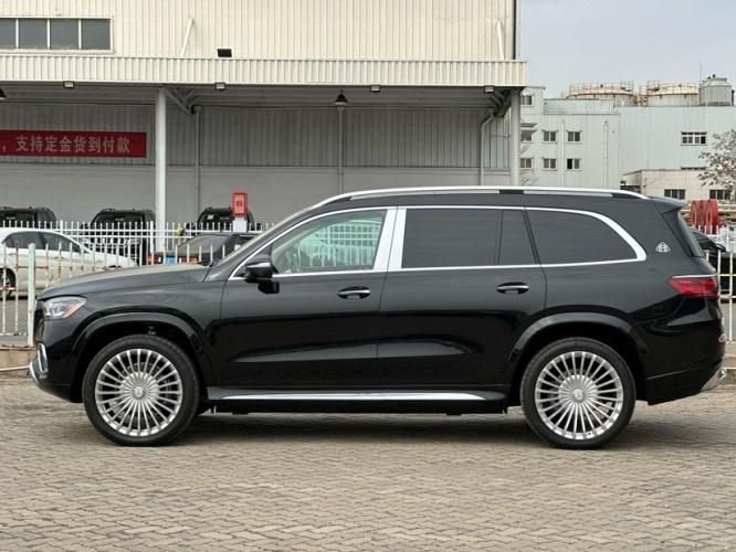 2024款迈巴赫GLS600四座 现车特惠价298万