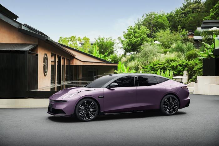 星睿AI云动力2.0赋能 吉利雷神超级电混全面进阶