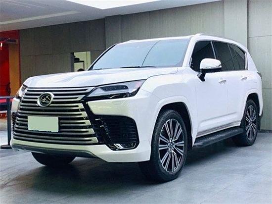 2024款雷克萨斯LX600 展位现车