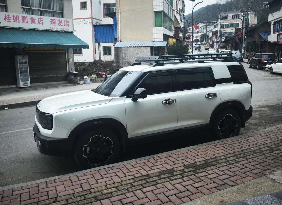 北京越野BJ30动力受限，提车即换涡轮，车主直呼后悔