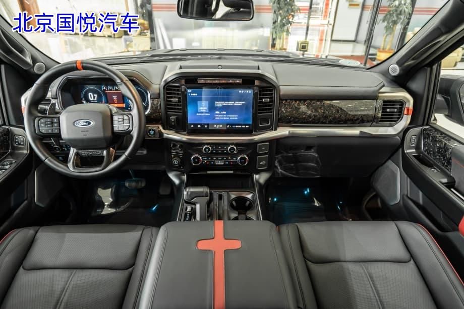 福特猛禽F150高顶7座现车到店内外图解