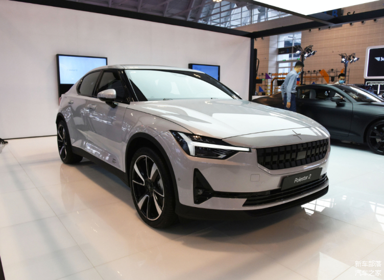 龙泉驿Polestar 4最低33.80万起售 暂无优惠