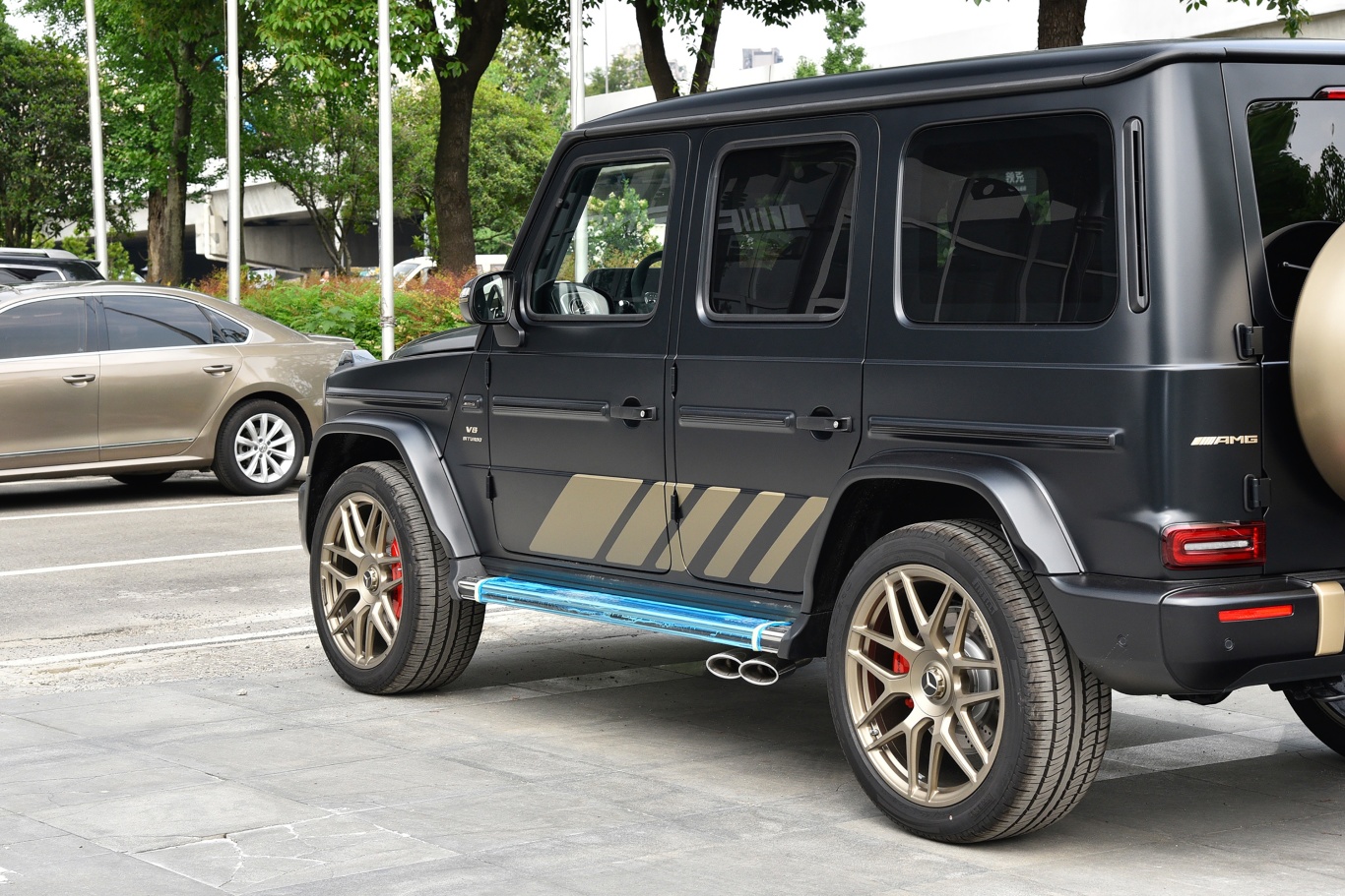 青白江奔驰G级AMG价格255.40万起 暂无优惠