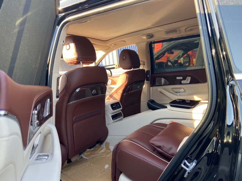 迈巴赫GLS级美版价格最低258万起 欢迎到店试驾