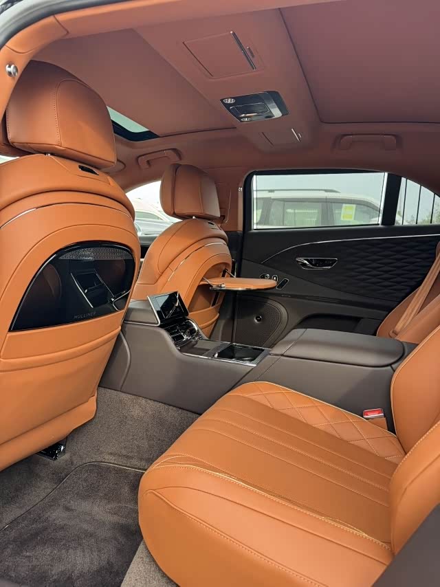 2024飞驰降价83万 最低196万