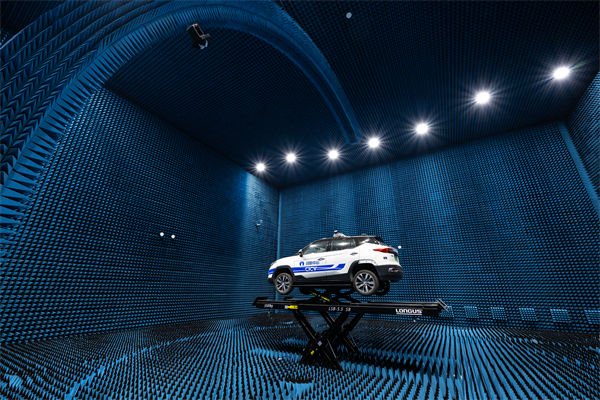 活力中国调研行｜“渝车”愈跑愈智能