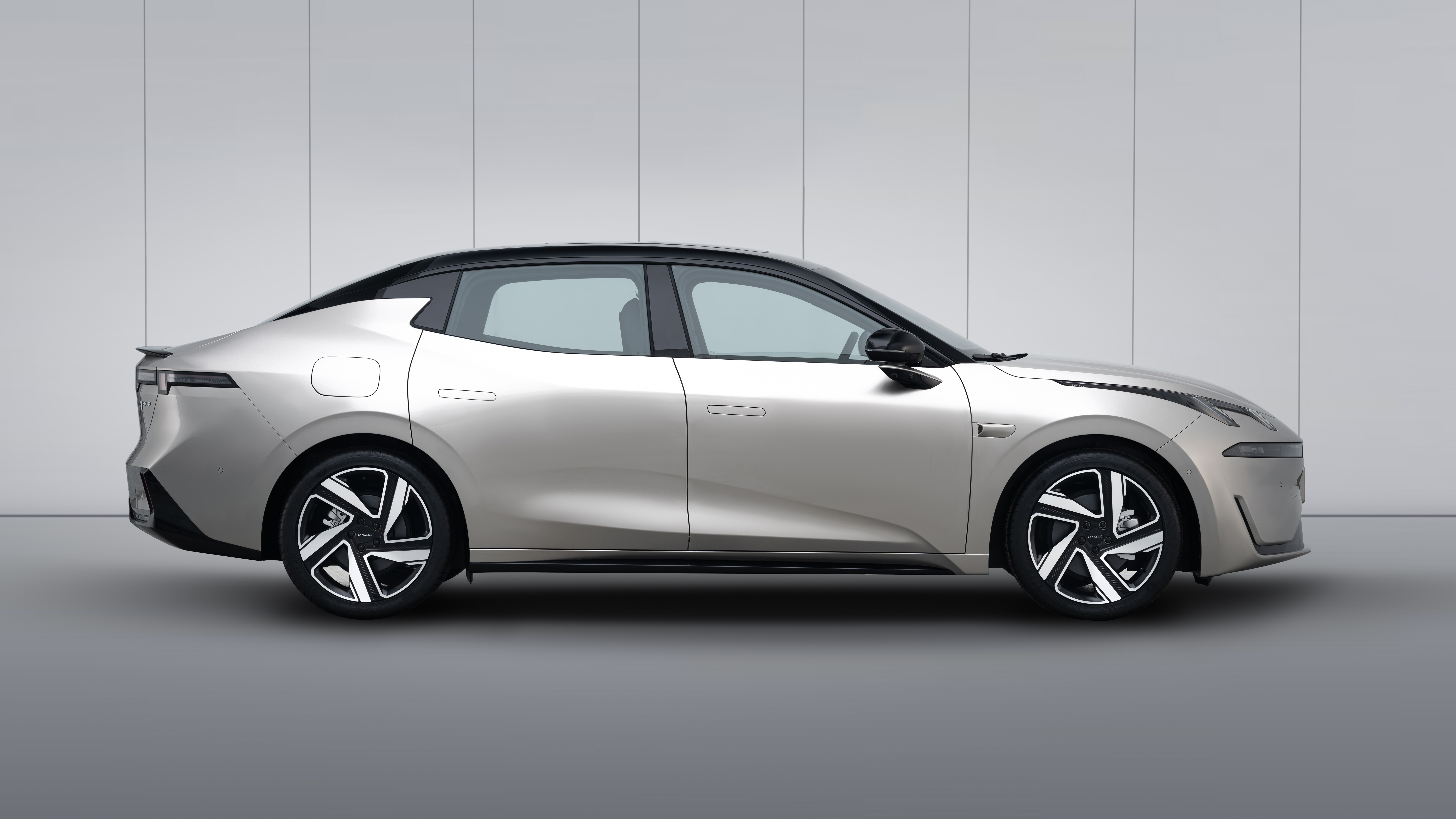 全新领克07 EM-P官图发布 将于9月下旬上市