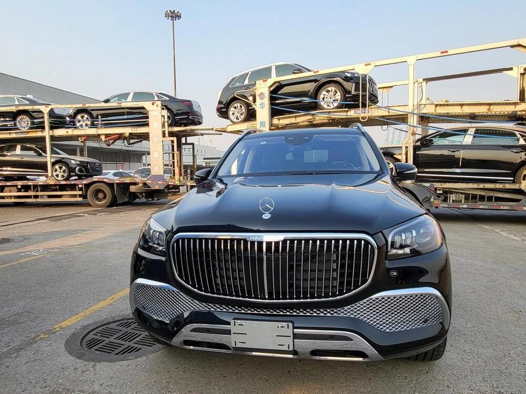 平行进口奔驰迈巴赫GLS级墨版平价销售212万起 直降86万