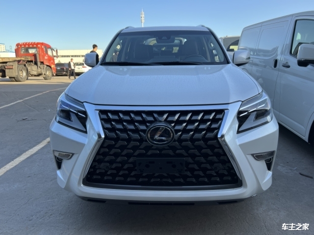 成都雷克萨斯GX美版降价促销 购车最高优惠29万