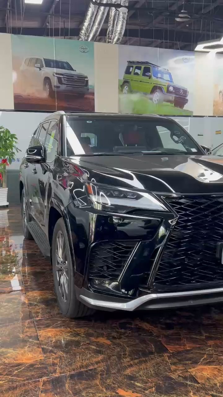 成都平行进口雷克萨斯LX美规版最低报价145万起 欢迎前来试驾