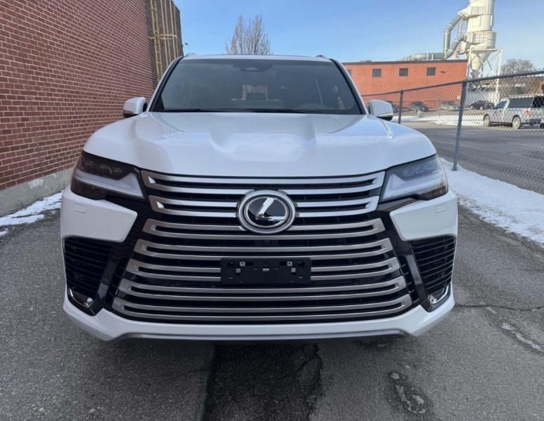 雷克萨斯LX加版最新报价129万起 欢迎试乘试驾