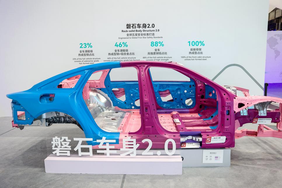 上市后首月交付破万，风云A9L开启“现象级“狂飙”