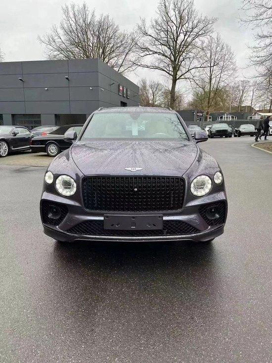 2024款宾利添越 传递匠心之中的温暖情怀