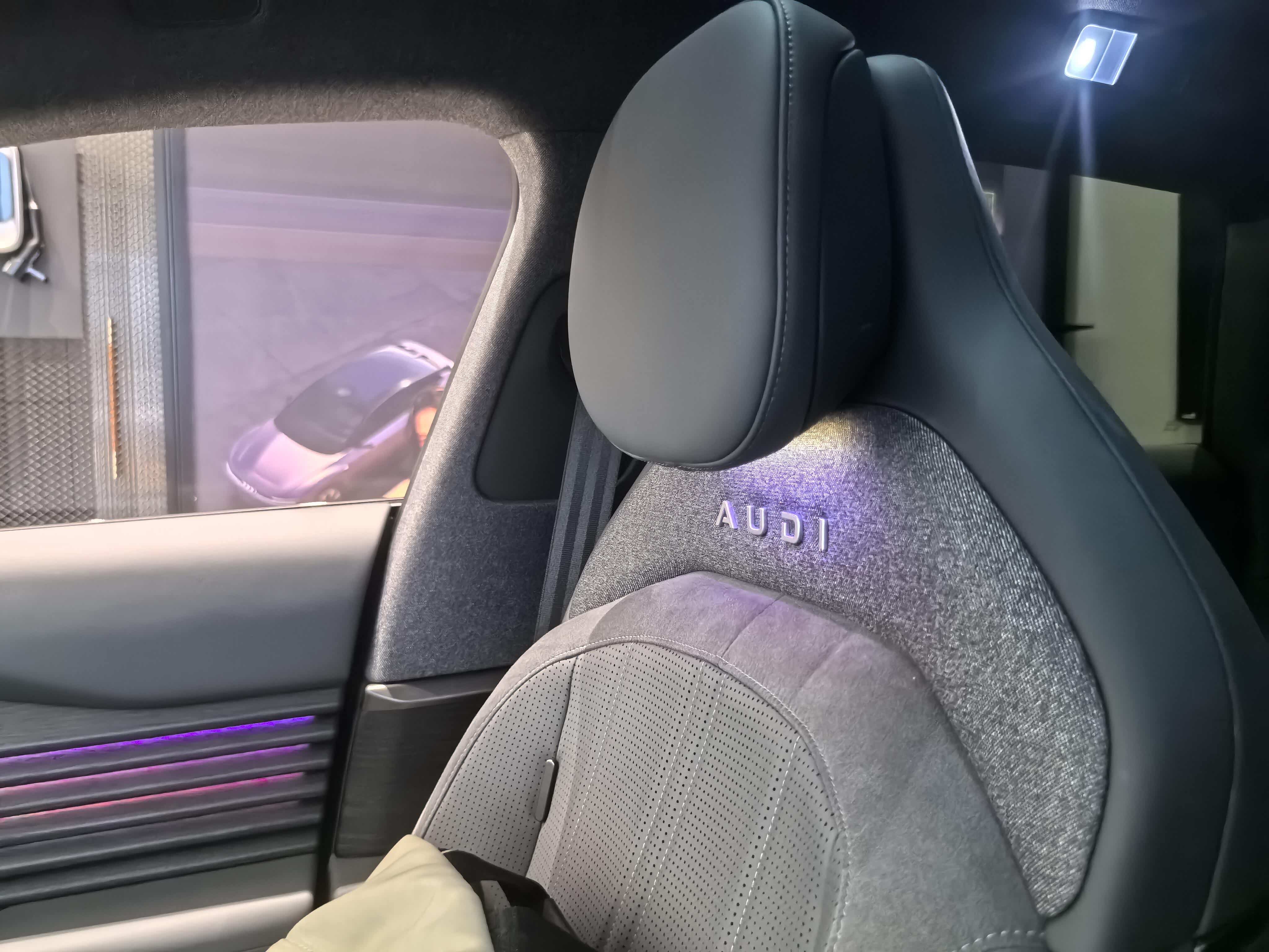 半小时订单破万，23.59万元的奥迪E5 Sportback主打创新与务实