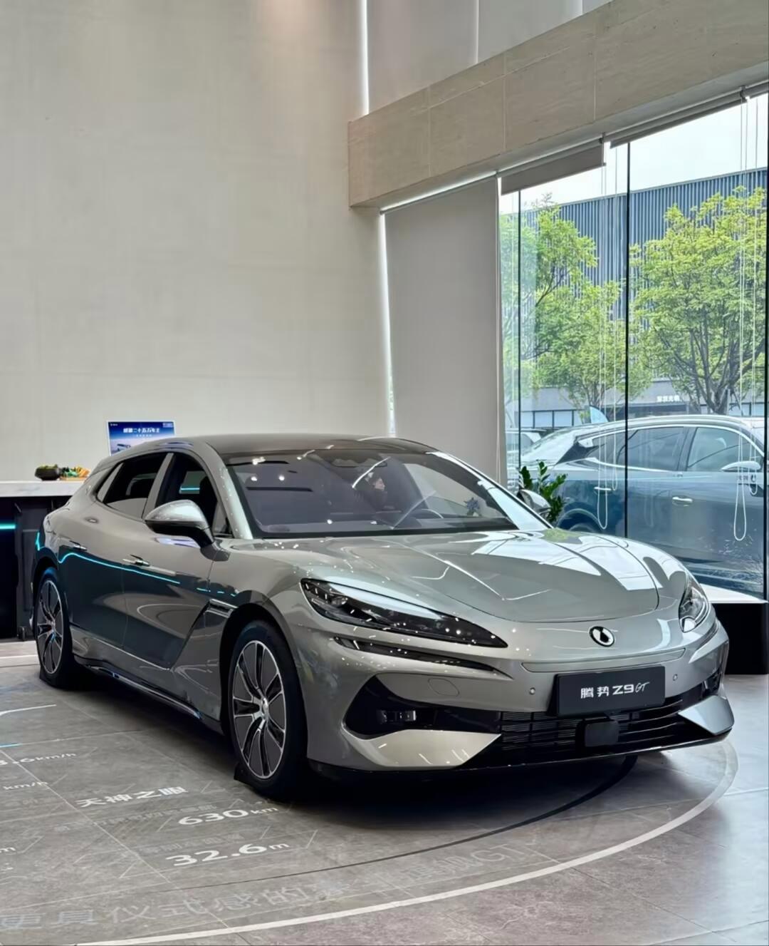 邛崃腾势Z9GT最新报价33.48万起 暂无优惠