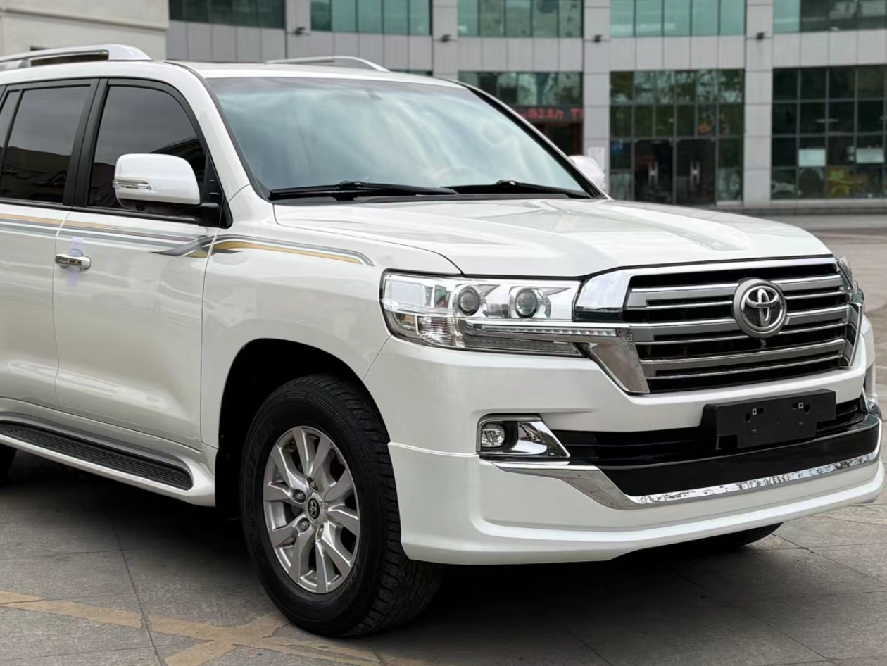 中东版丰田兰德酷路泽4000内外解析