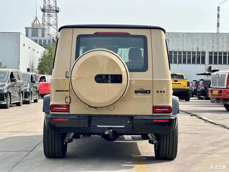 现购奔驰G级墨版享6万优惠