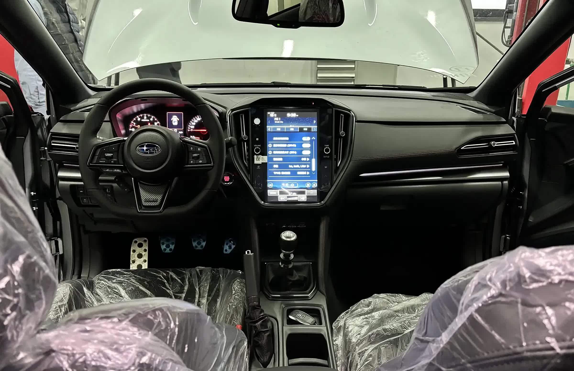 成都斯巴鲁WRX价格最低36.98万起 暂无优惠