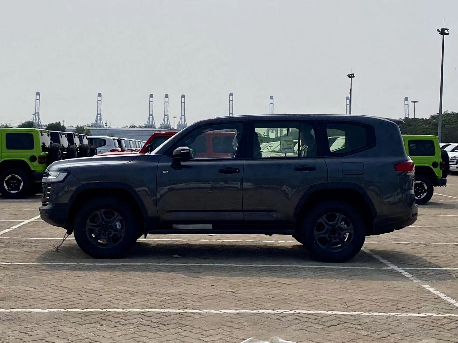 现购兰德酷路泽美规版享9万优惠 最低仅售150万