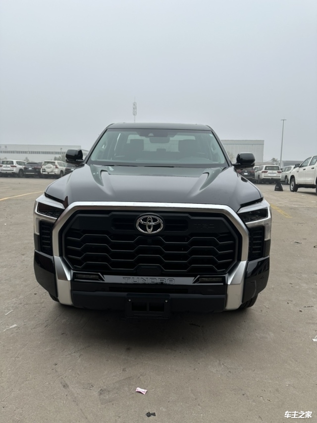 丰田坦途墨版最低报价56万起 欢迎上门试驾