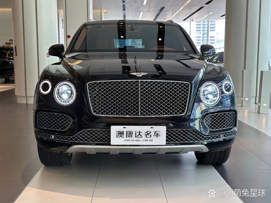 成都宾利添越最新报价203万起 欢迎前来试驾