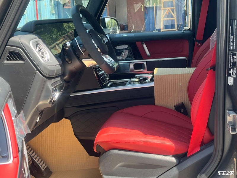 奔驰G级美版让利69万 欢迎到店试驾