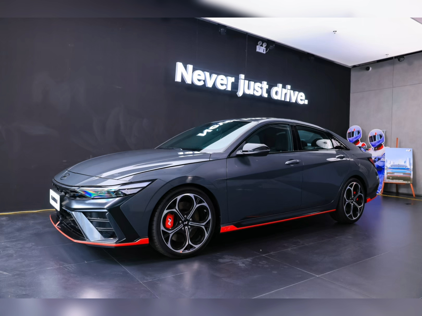 成都伊兰特Elantra N最低24.88万起售 暂无优惠