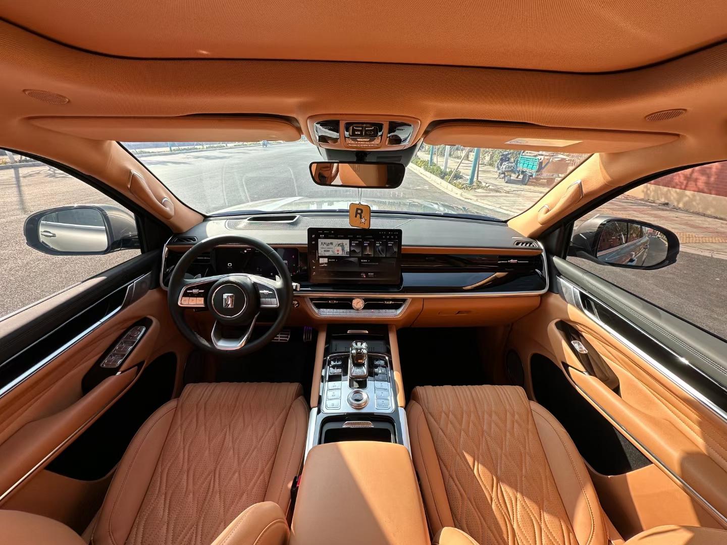 加版2024款坦途LTD 精致豪华内饰口碑很好