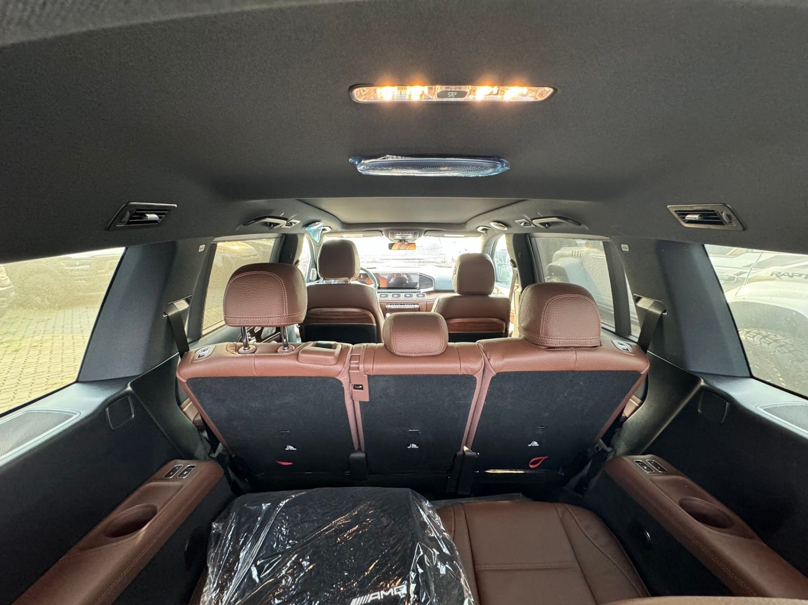 奔驰GLS美版最低报价90万起 欢迎到店试驾