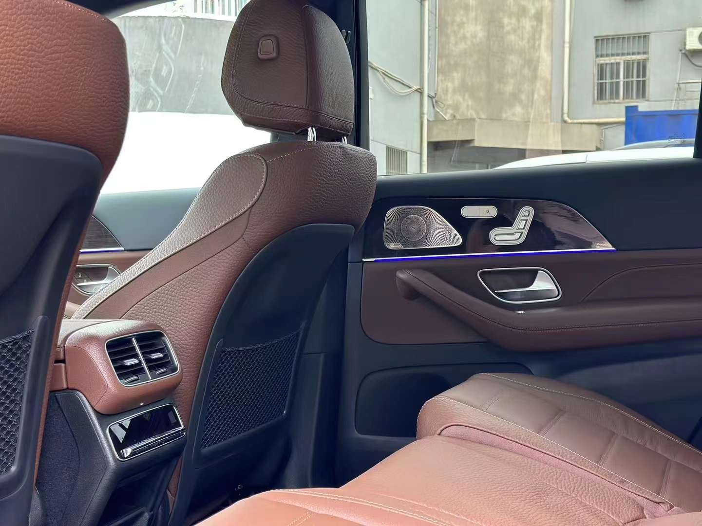 平行进口奔驰GLS美版让利40万 欢迎上门试驾