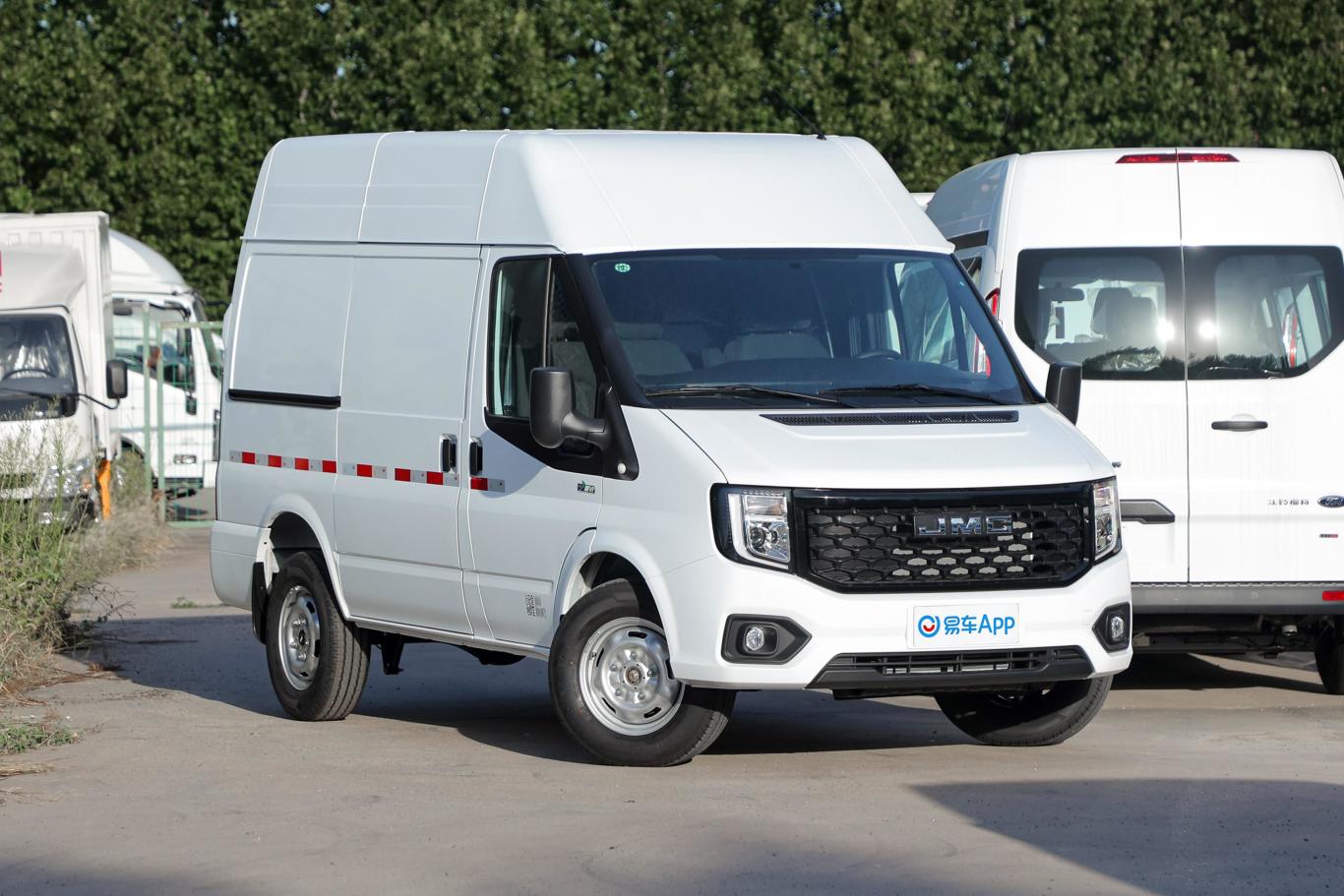 彭州江铃福顺降价4.43万 最低仅售9.78万