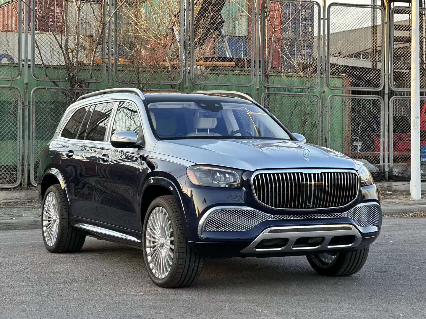 成都奔驰迈巴赫GLS团购最高优惠10万