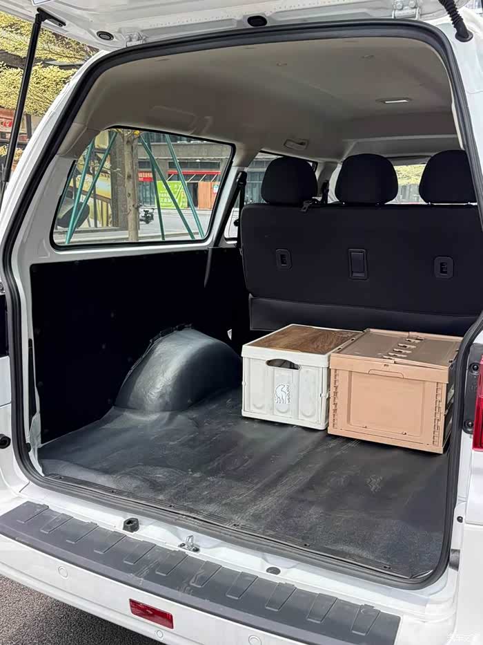 成都菱智新能源最高让利1.00万元 仅9.98万可入手