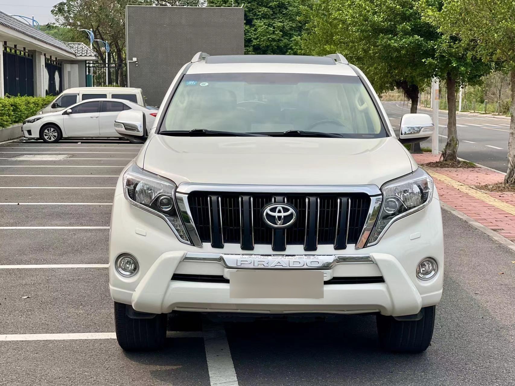 丰田普拉多中东版团购价格45万起 欢迎试乘试驾