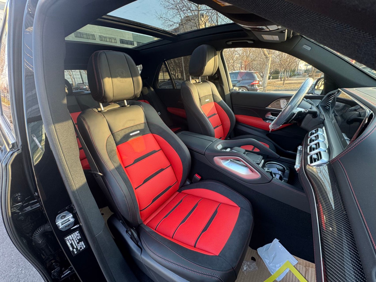 四川腾达东远名车平行进口奔驰GLE售价80万起 欢迎上门试驾