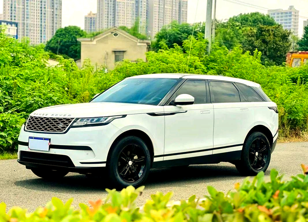 成都路虎揽胜价格最低141万起售