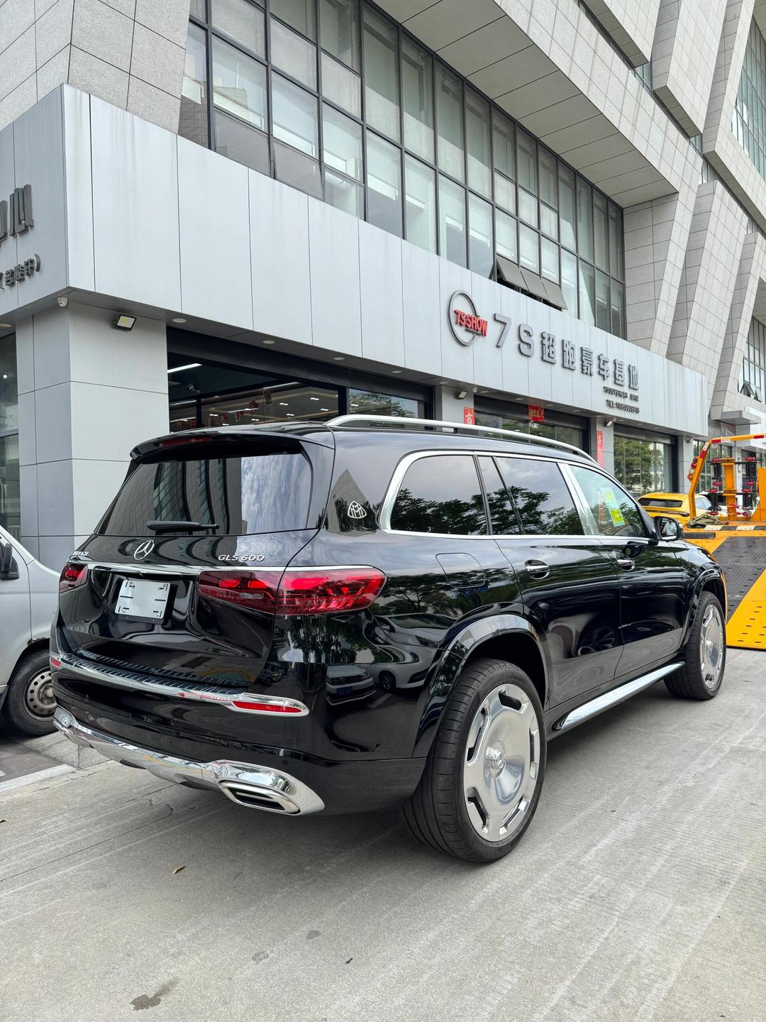 现购迈巴赫GLS级加版让利直降30万 最低288万