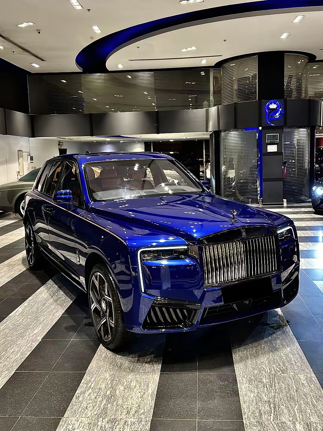 成都劳斯莱斯库里南最高优惠67万 欢迎试乘试驾