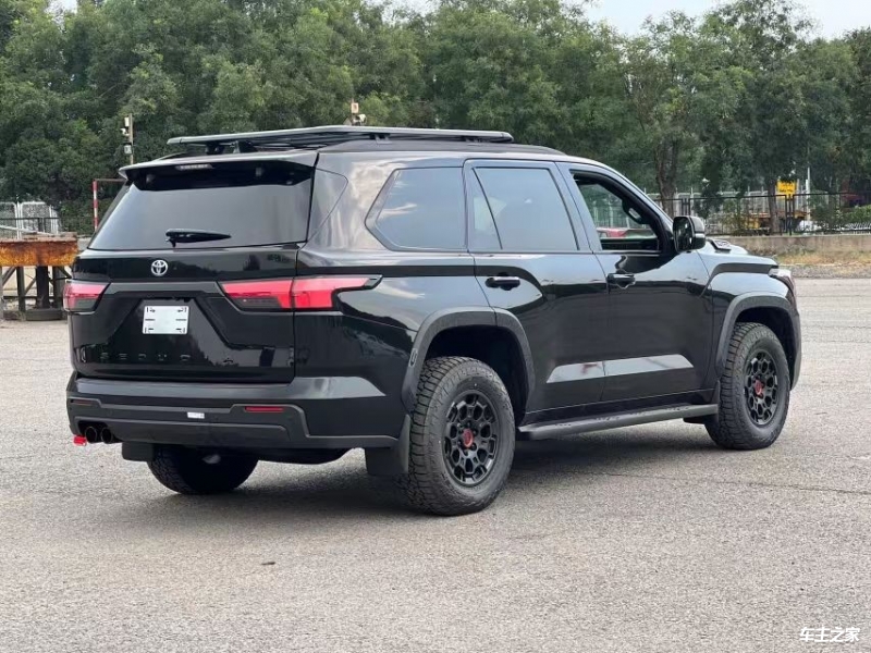 成都远卓名车揽胜行政美版平价销售125万起 欢迎上门试驾