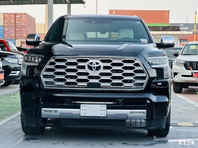 2024款丰田红杉铂金版美版港口现车108万起