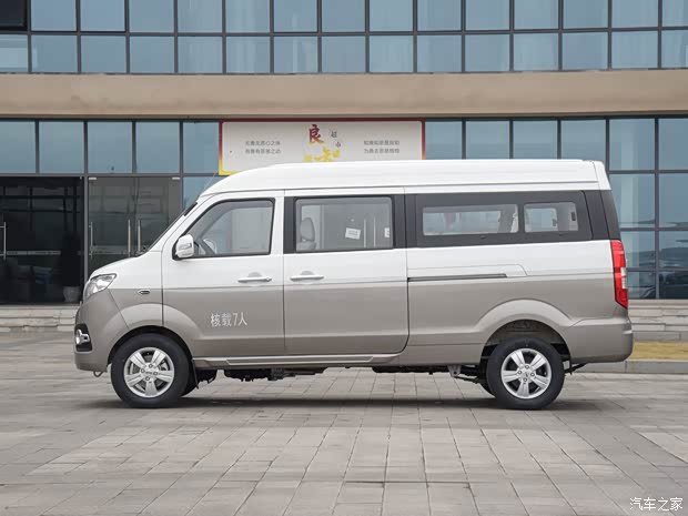 成都海狮中东版让利促销中 优惠高达4万