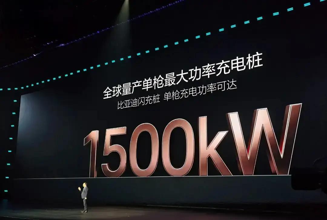 已有高速服务区点名要比亚迪闪充桩